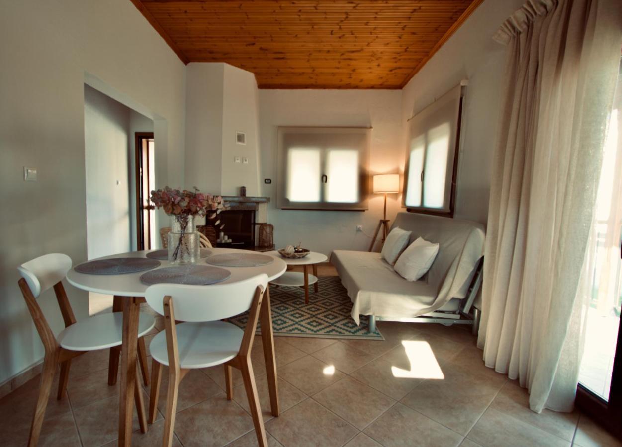 Enalio Beach House Nea Kallikrateia Екстер'єр фото