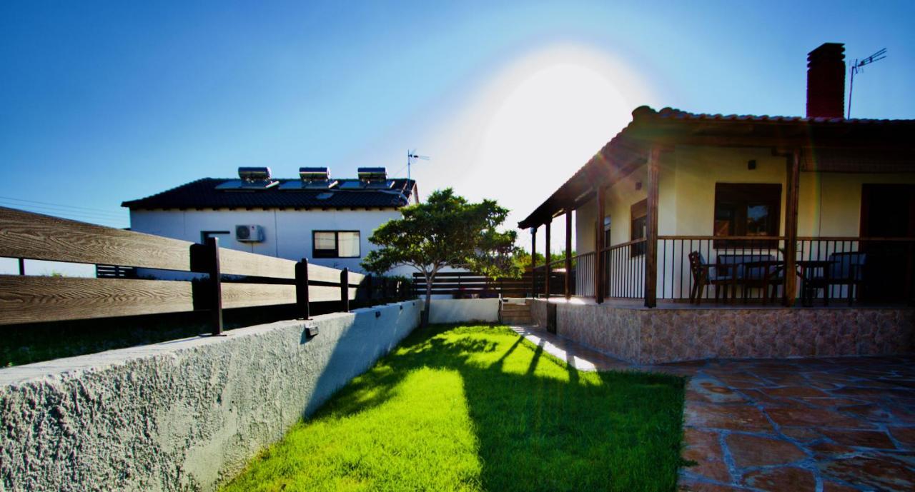 Enalio Beach House Nea Kallikrateia Екстер'єр фото