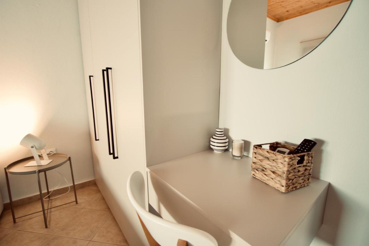 Enalio Beach House Nea Kallikrateia Екстер'єр фото