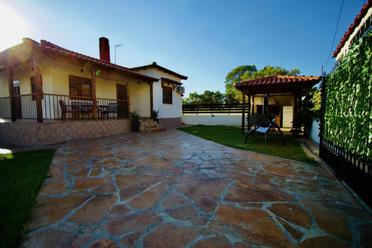 Enalio Beach House Nea Kallikrateia Екстер'єр фото